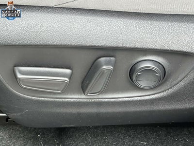 2022 Toyota Venza LE