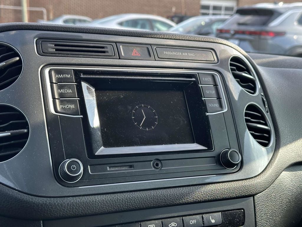 2016 Volkswagen Tiguan S 4Motion