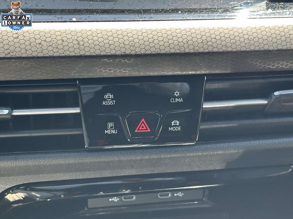 2023 Volkswagen Golf GTI 2.0T 40th Anniversary Edition